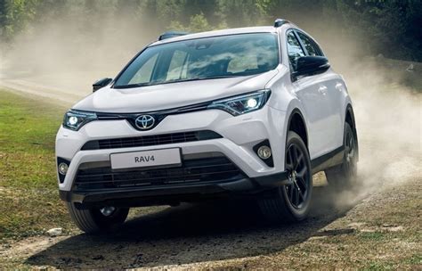 Выберите Toyota RAV4 в списке доступных устройств
