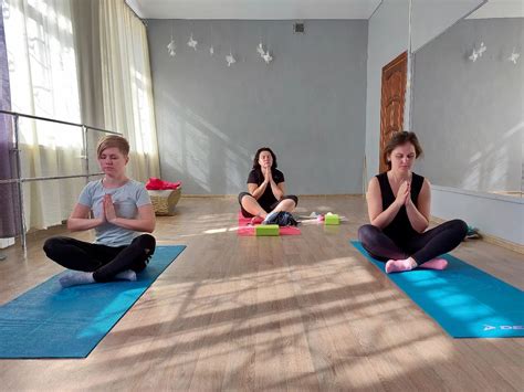 Практикуйте медитацию и дыхательные упражнения
