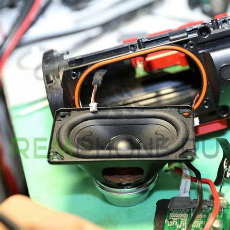Проверка звука колонки JBL
