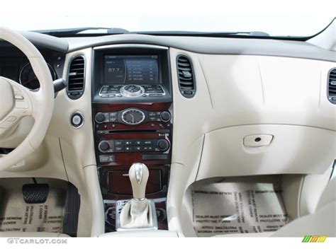 Уход и обслуживание зеркал Infiniti EX 35